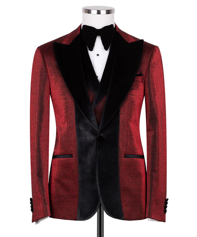 Red Velvet Collar Tuxedo – Bold Luxury