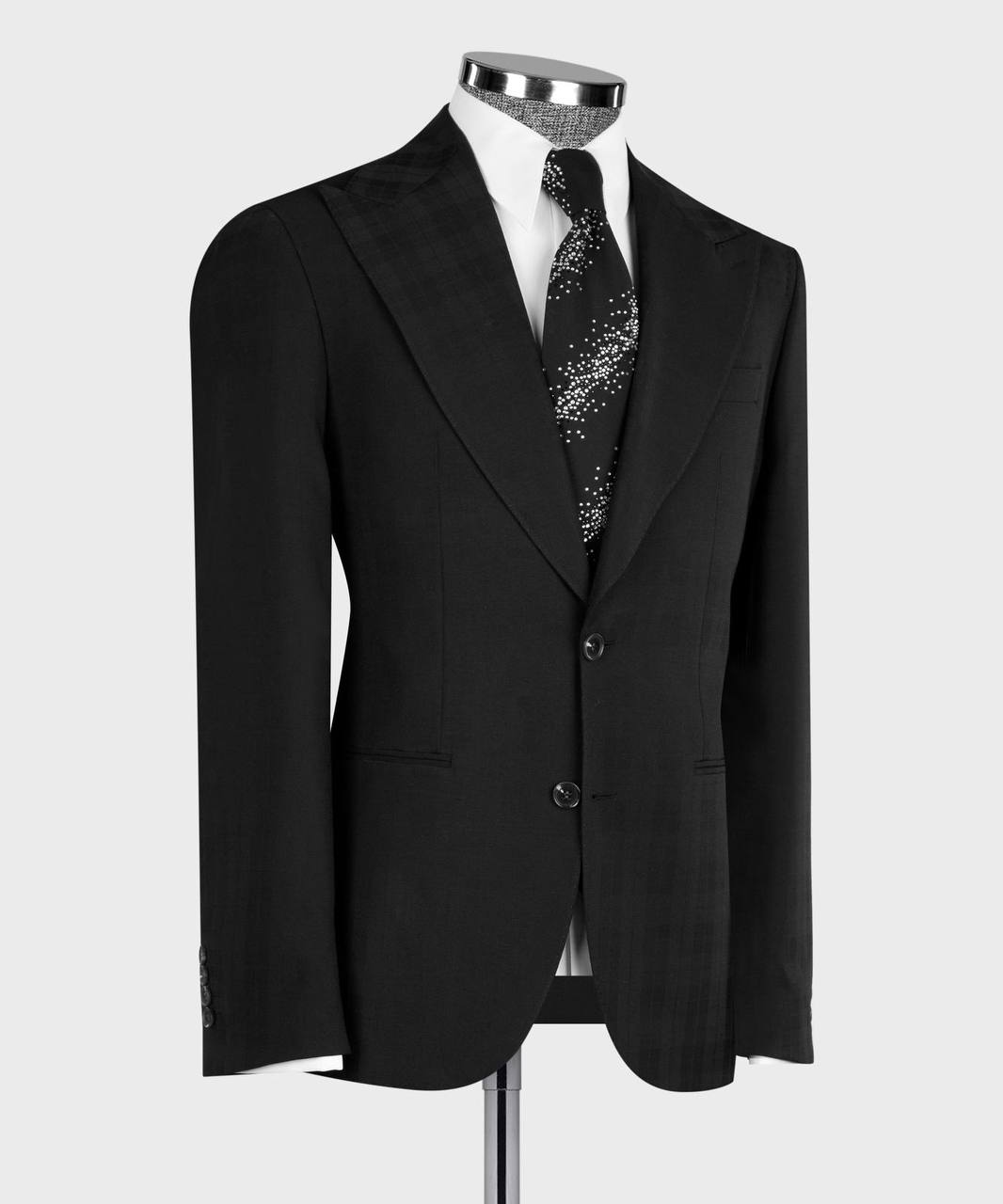 “Noir Constellation” Black Suit