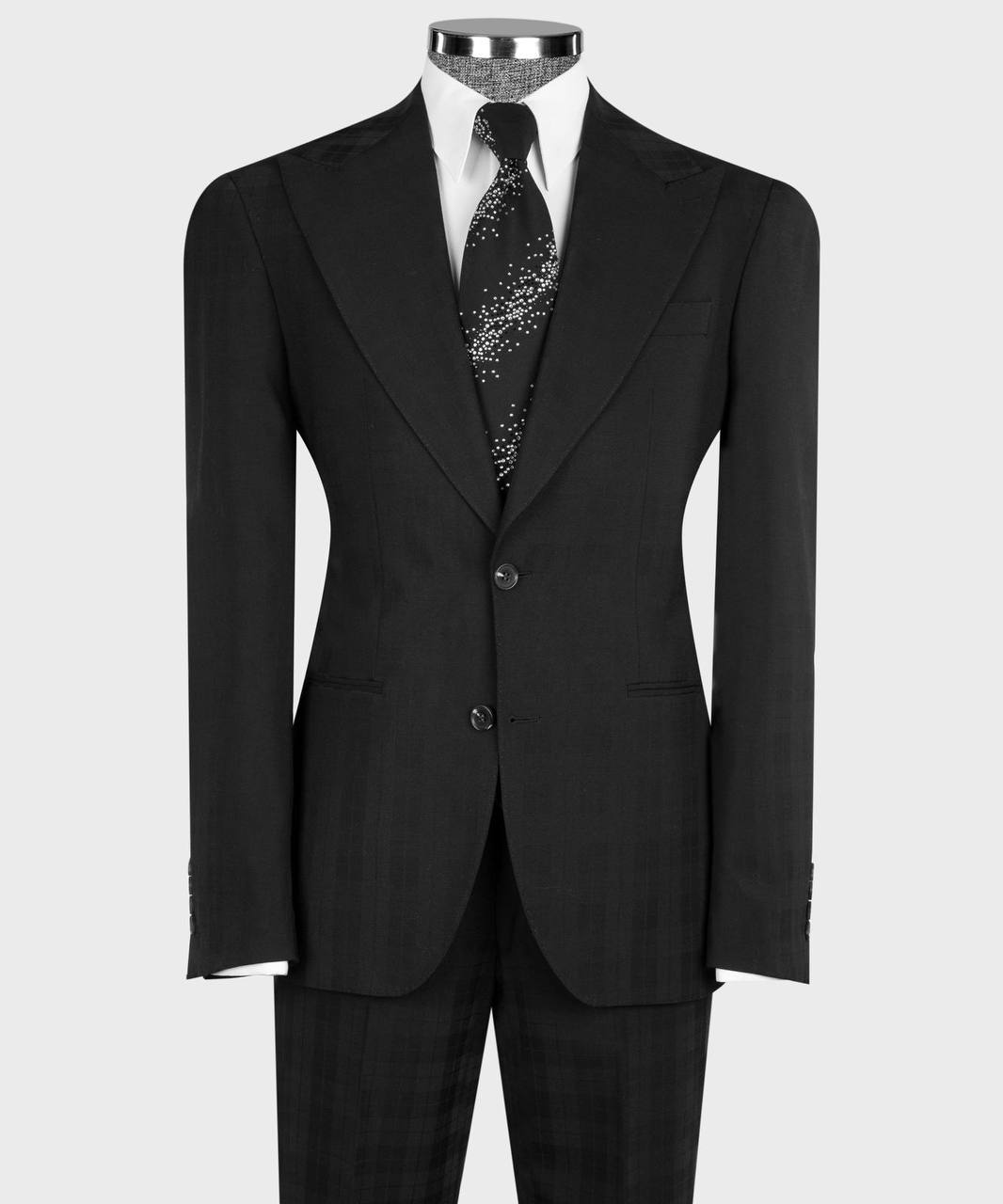 “Noir Constellation” Black Suit