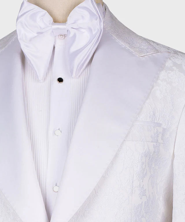 Full White Textured Pointed Collar Tuxedo