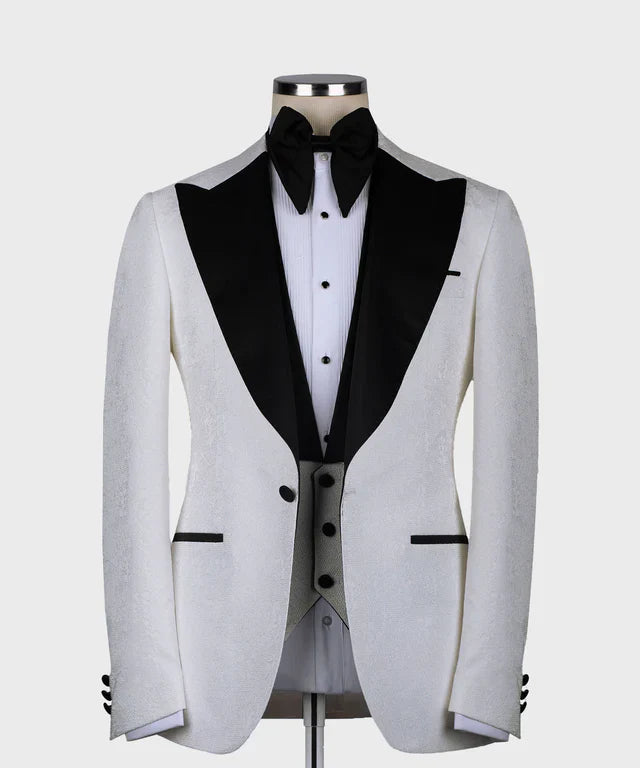 White Pointed Collar Tuxedo – Modern Purity Meets Classic Precision