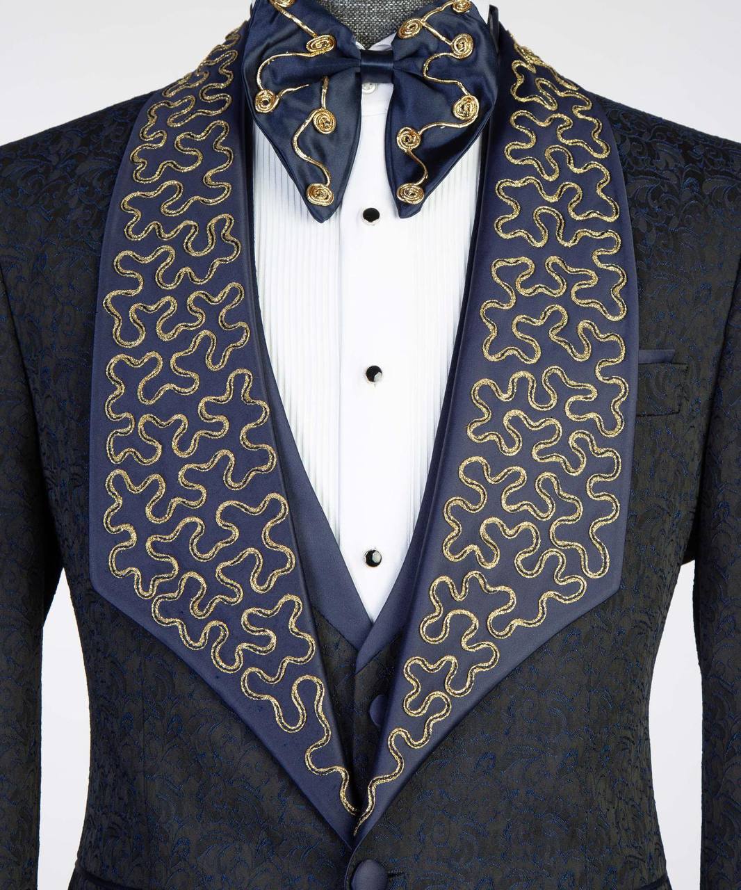 Aristocrat Classic Suit