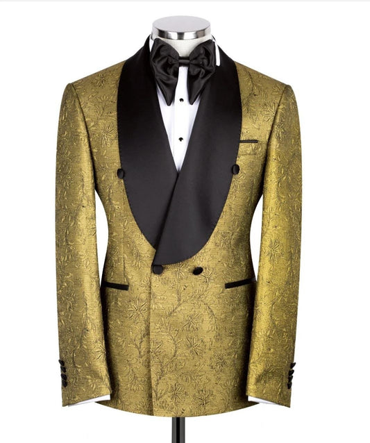 Wide Lapel Gold Tuxedo