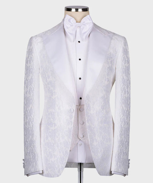 Full White Textured Pointed Collar Tuxedo