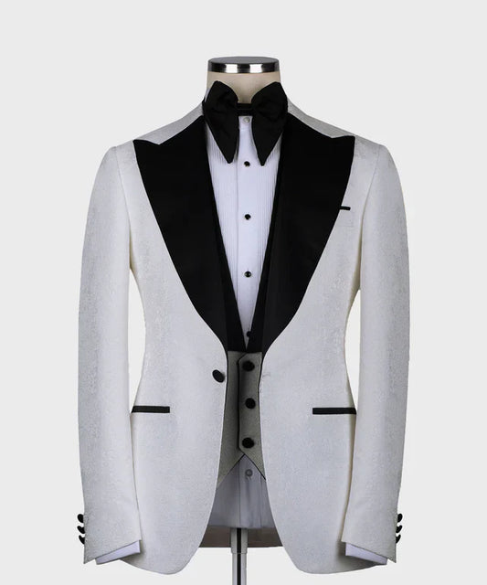 White Pointed Collar Tuxedo – Modern Purity Meets Classic Precision