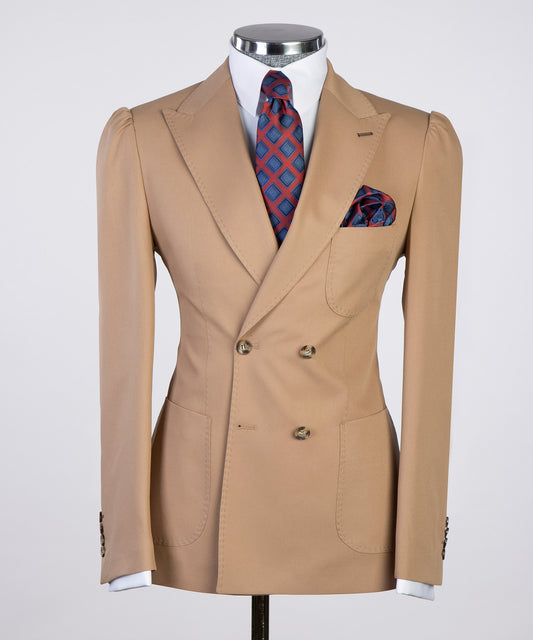 KOSS ATELIER Double Breasted Beige Suit with Elegant Cut and Stylish Accessories