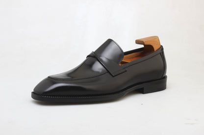 KOSS ATELIER sleek black apron loafers with elegant design for formal occasions