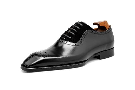 KOSS ATELIER Vanguard Oxford shoes USA in sleek black leather with elegant detailing and lace-up design